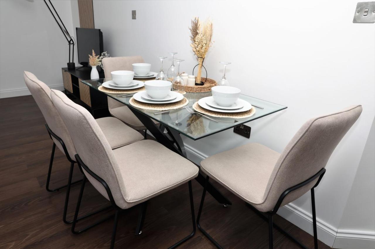 Apartamento Watford Luxury 1 Bed Flat - Free Parking Exterior foto